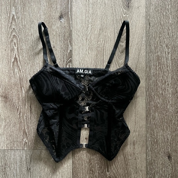 I.AM.GIA- ELENA TOP - Picture 1 of 5